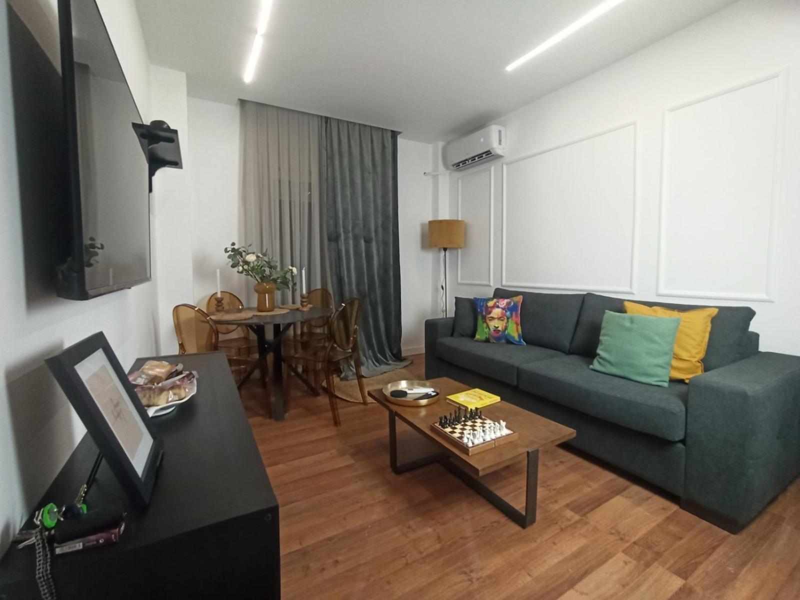 Down Town Luxurious Apartments 6 Alejandrópolis Exterior foto